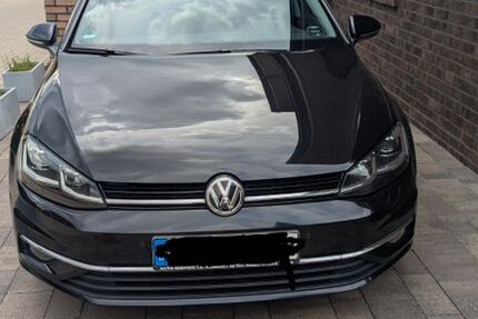 VW Golf 198.000 km 8.700 &euro; Goldenstedt 49424