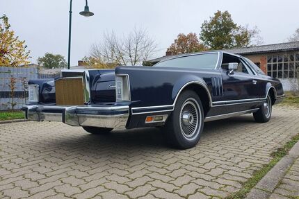 Lincoln Continental