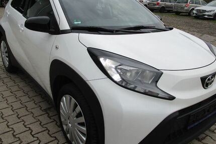 Toyota Aygo (X) 13.000 km 13.999 &euro; Schönau 84337