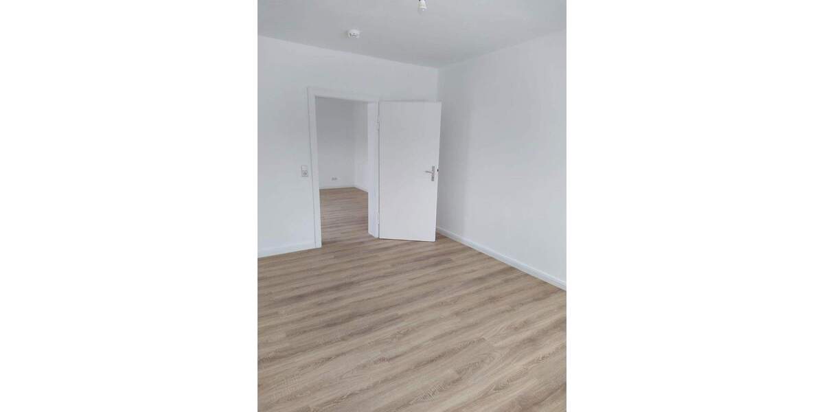 Etagenwohnung Plattenburg OT Glöwen Glöwen - 2 Zimmer, 49 m&sup2;, 295&euro; | Angebot:24793281