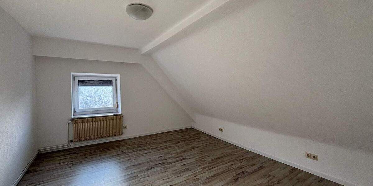 Einfamilienhaus Engen Bittelbrunn - 6 Zimmer, 163 m&sup2;, 438.000&euro; | Angebot:25959228