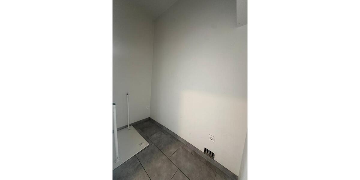 Gewerbeobjekt Limburg an der Lahn Offheim - 1.000&euro; | Angebot:26128475