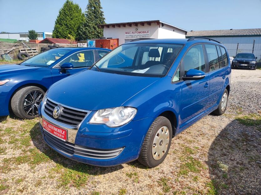 VW Touran 266.000 km 1.999 € WITTLICH 54516