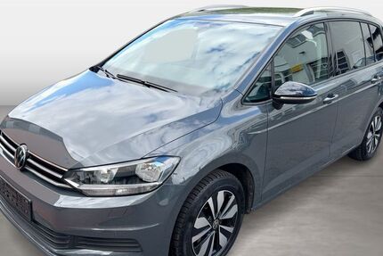 VW Touran 23.082 km 30.980 &euro; Frankfurt am Main 60528