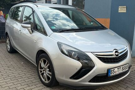 Opel Zafira 245.000 km 2.750 &euro; Braunschweig 38104