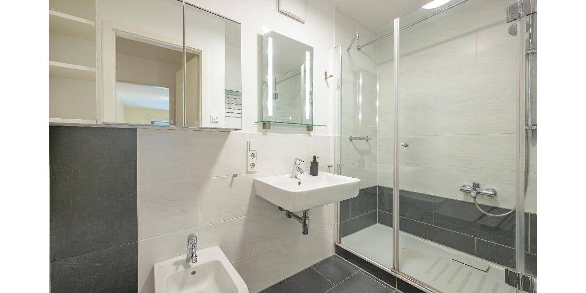 Etagenwohnung Hamburg HafenCity - 3 Zimmer, 82 m&sup2;, 790.000&euro; | Angebot:26696276