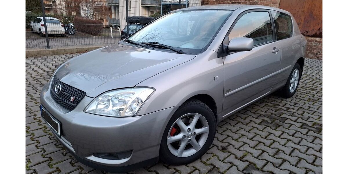 Toyota Corolla 150.000 km 8.990 &euro; Chemnitz 09130