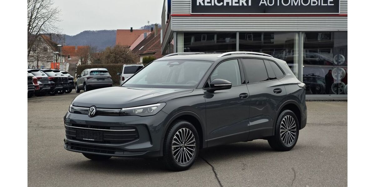 VW Tiguan 25.427 km 36.590 &euro; Dettingen/Erms 72581