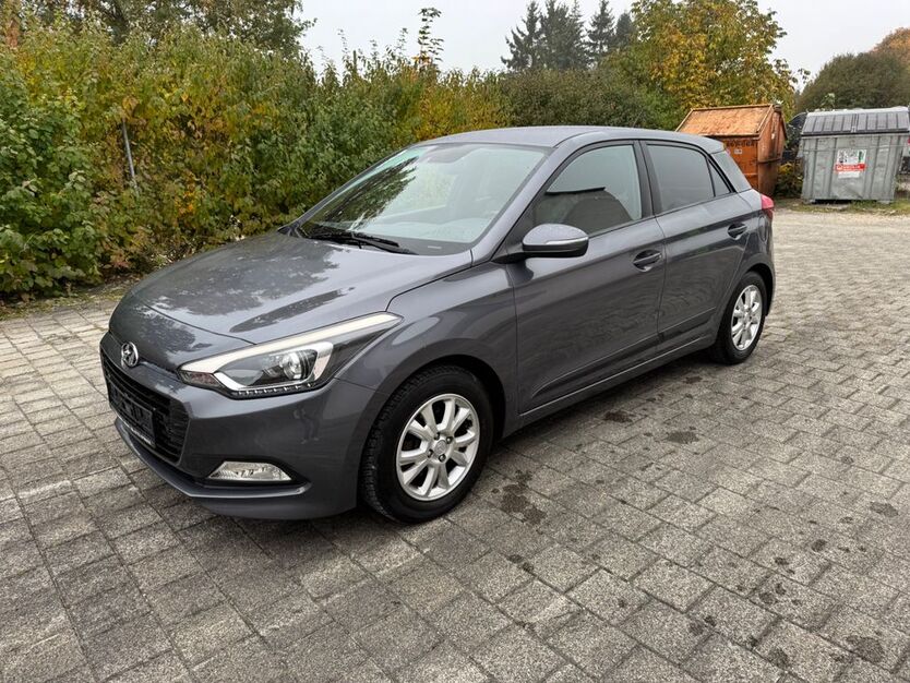 Hyundai i20 63.000 km 7.650 € Erbach 89155