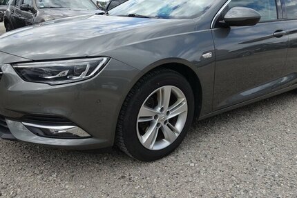 Opel Insignia B Grand Sport Dynamic 144.400 km 11.950 &euro; Neumarkt/OPf 92318