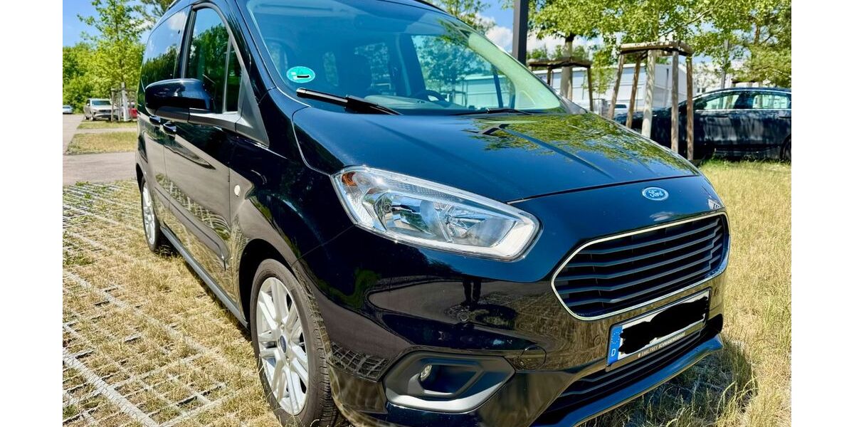 Ford Tourneo Courier 52.000 km 14.500 &euro; Leonberg 71229