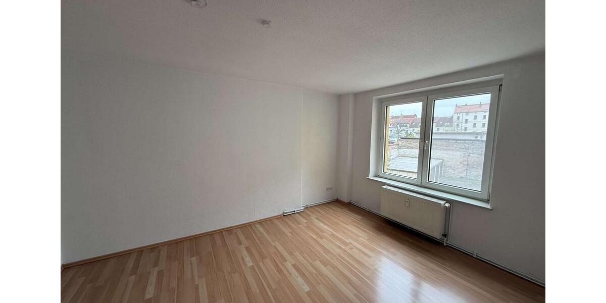 Etagenwohnung Brandenburg an der Havel - 1 Zimmer, 34 m&sup2;, 350&euro; | Angebot:26662171