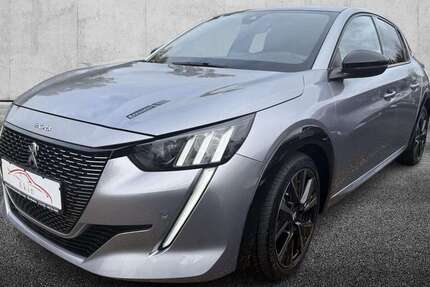 Peugeot 208 29.860 km 17.990 € Sinsheim 74889