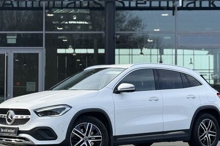 Mercedes-Benz GLA 200 63.374 km 29.950 &euro; Soest 59494