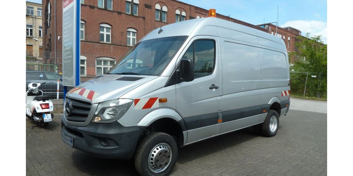 Mercedes-Benz Sprinter 187.711 km 24.900 &euro; Köln 51063