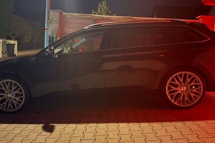 Skoda Superb 158.000 km 22.999 &euro; Igensdorf 91338