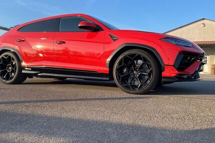 Lamborghini Urus 21.000 km 296.310 &euro; Hille 32479