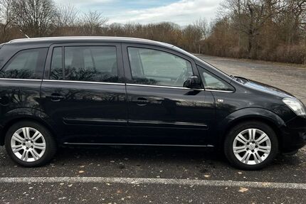Opel Zafira 240.180 km 2.899 &euro; Schwanebeck 39397