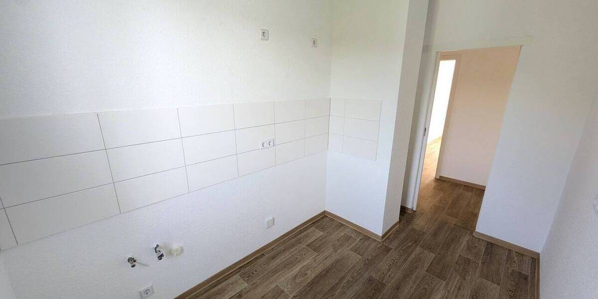 Etagenwohnung Limbach-Oberfrohna Oberfrohna - 3 Zimmer, 60 m&sup2;, 408&euro; | Angebot:26868295
