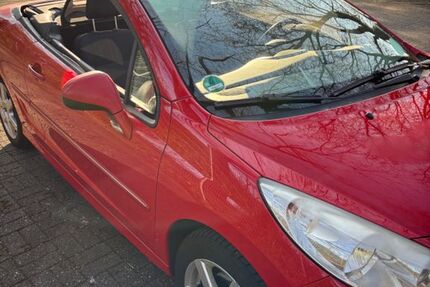 Peugeot 207 82.000 km 4.900 &euro; Hilden 40723