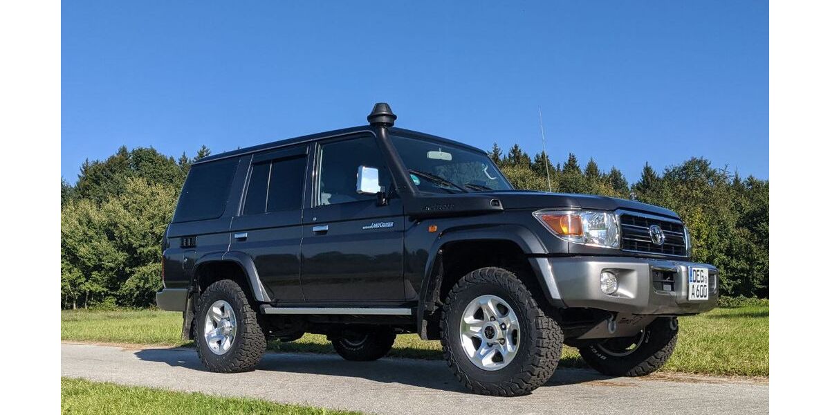 Toyota Land Cruiser 5.500 km 75.000 &euro; Plattling 94447