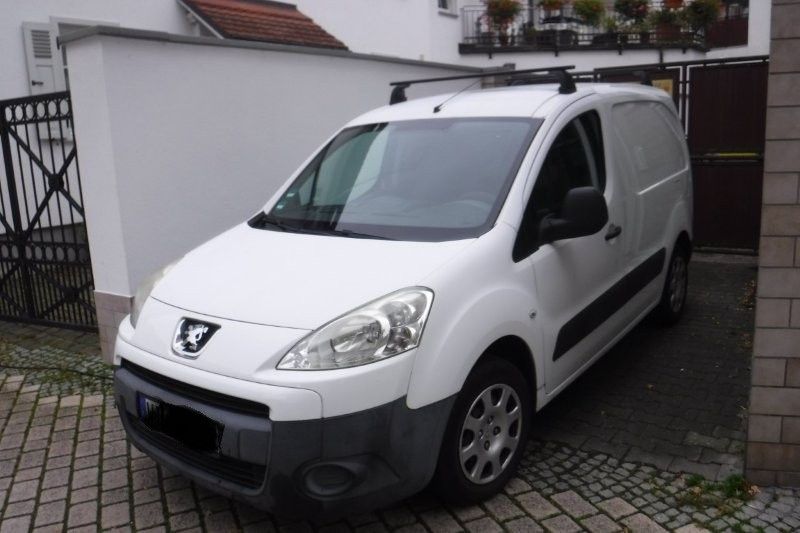 Peugeot Partner 140.000 km 3.850 € Wiesbaden 65201