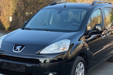 Peugeot Partner Tepee 148.000 km 4.950 &euro; Eckental 90542