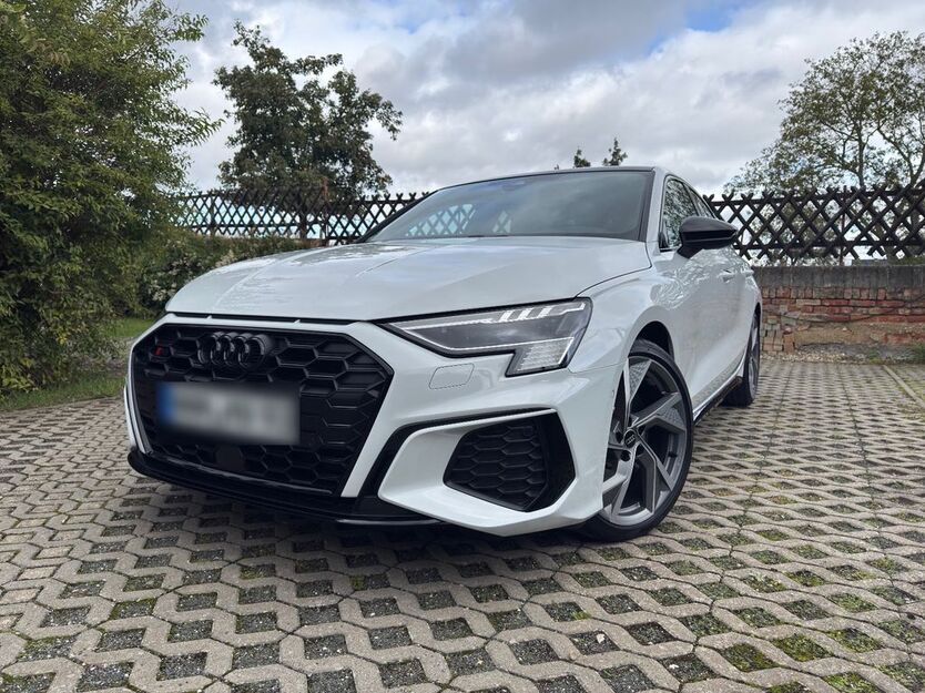Audi S3 21.000 km 43.000 € Teuchern 06682