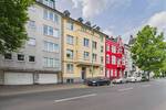 Bezugsfreie Eigentumswohnung mit zwei Balkonen in attraktiver Lage von Düsseldorf-Rath