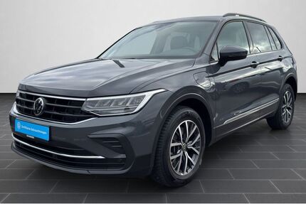 VW Tiguan 61.615 km 27.490 € Simmern 55469