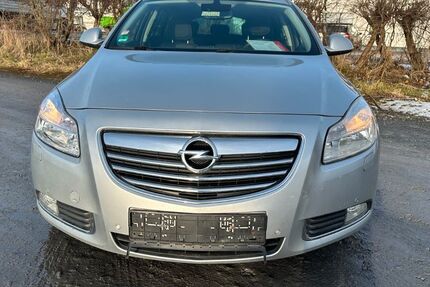 Opel Insignia 250.000 km 2.990 &euro; Meschede 59872