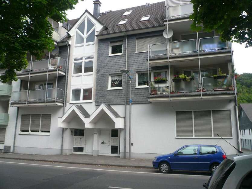 Wohnung zum Mieten in Bergisch Gladbach 857,70 € 80.77 m²