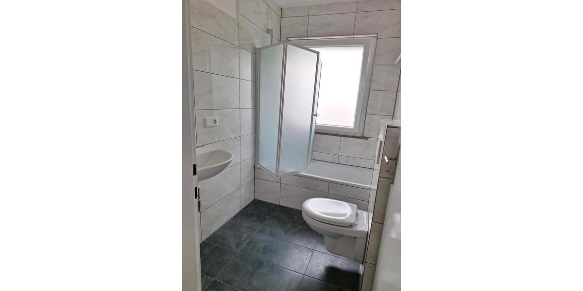 Wohnung zu vermieten 4 zimmer