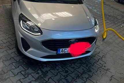 Ford Fiesta 38.000 km 16.500 &euro; Herzogenrath 52134