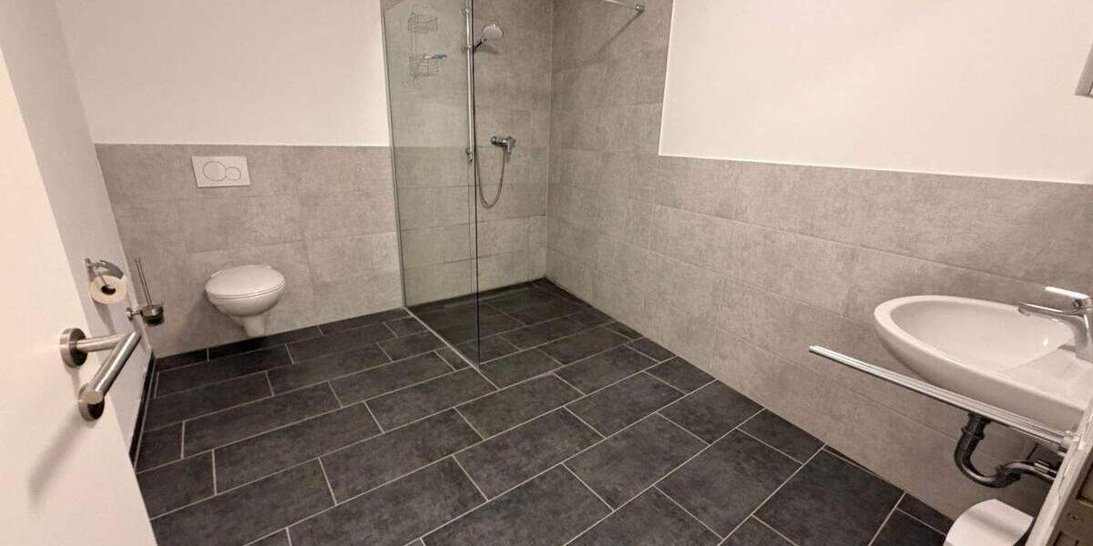 Etagenwohnung Kordel - 3 Zimmer, 92 m&sup2;, 775&euro; | Angebot:26433529