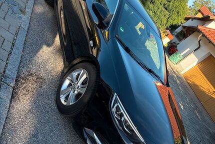 Opel Insignia 87.000 km 11.900 &euro; Aham 84168