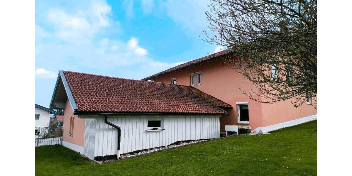 Einfamilienhaus Kirchberg im Wald - 7 Zimmer, 210 m&sup2;, 585.000&euro; | Angebot:25932858