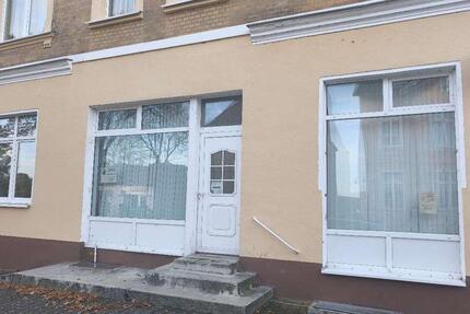 Büro- oder Praxisfläche in zentraler, gut einsehbarer Ortslage von Grünheide! zimmer
