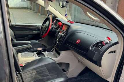 Lancia Voyager 197.000 km 6.500 &euro; Elmshorn 25336