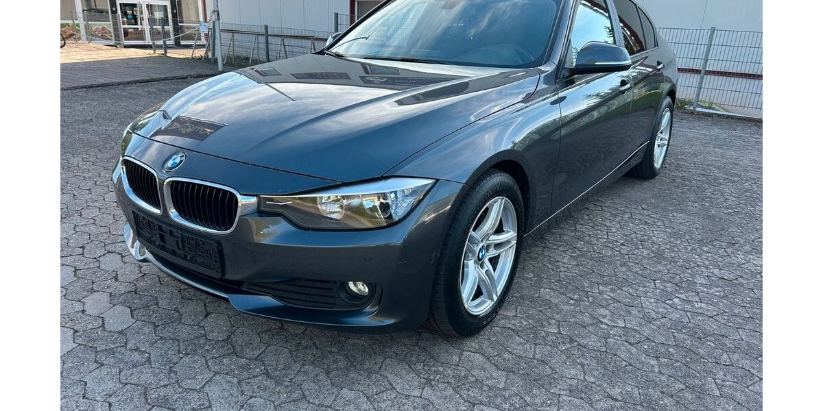 BMW 318 220.000 km 8.390 &euro; Saarbrücken 66117