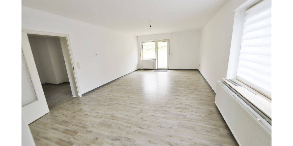 Mehrfamilienhaus, Wohnhaus Kalletal Erder - 8 Zimmer, 210 m&sup2;, 230.000&euro; | Angebot:26359244