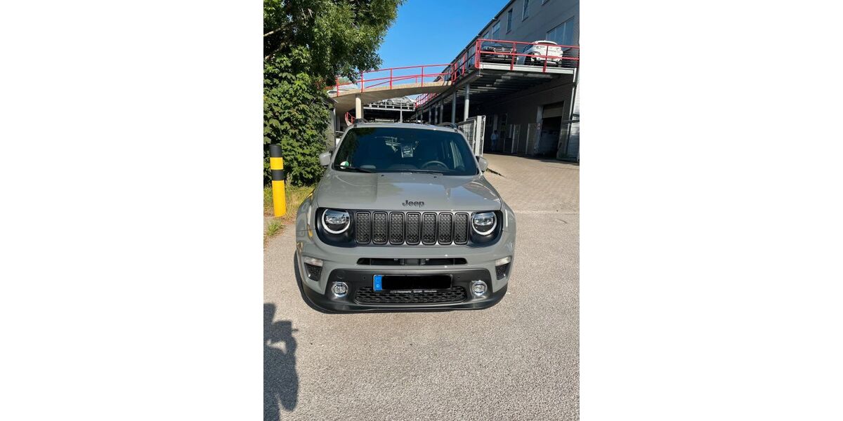Jeep Renegade 93.000 km 16.200 &euro; Althegnenberg 82278