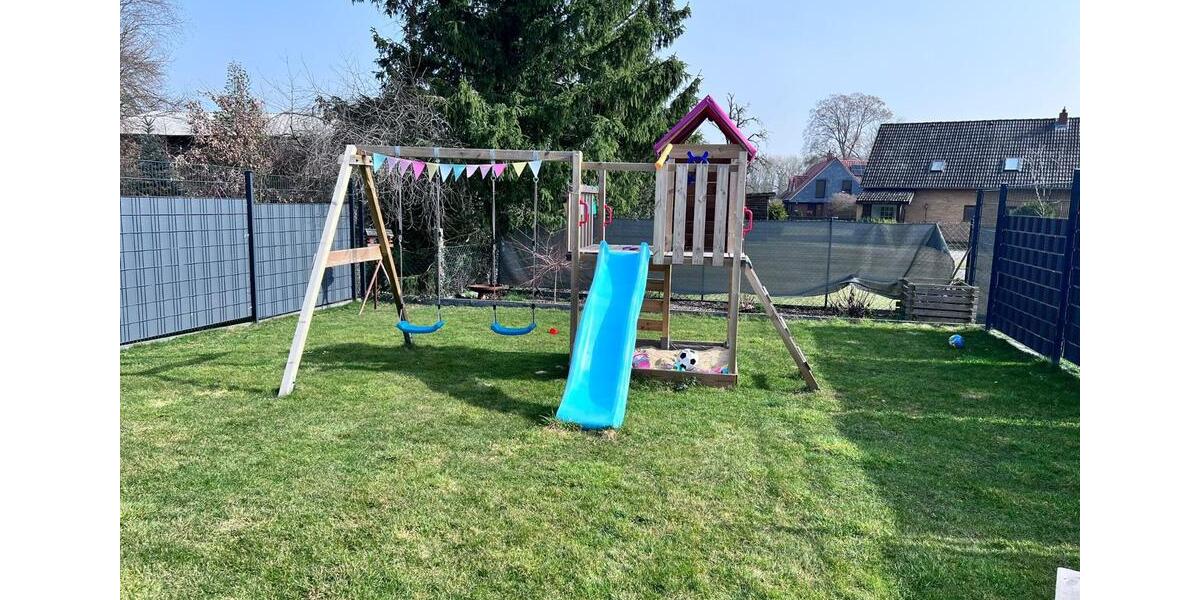 Doppelhaushälfte Ehra-Lessien Lessien - 5 Zimmer, 150 m&sup2;, 1.425&euro; | Angebot:24878297