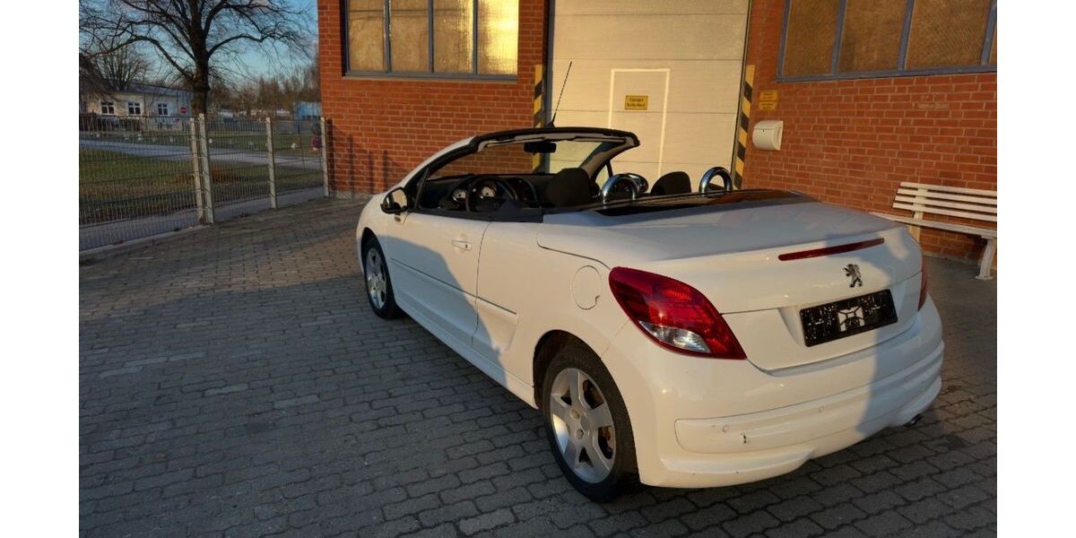 Peugeot 207 244.000 km 2.290 &euro; Hamburg 21031