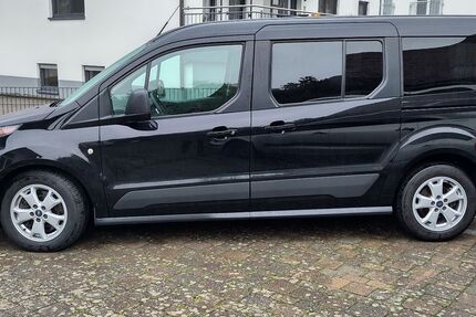 Ford Tourneo Connect 94.745 km 15.500 &euro; Hallerndorf 91352