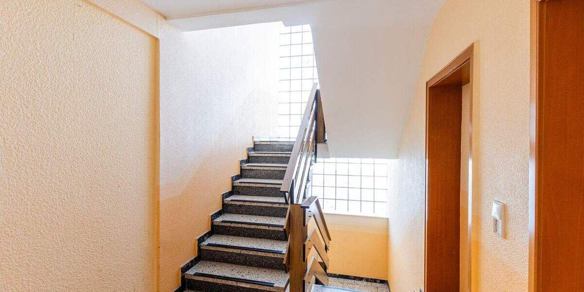 Gewerbeobjekt Bischofsheim - 5 Zimmer, 4.260&euro; | Angebot:23879774