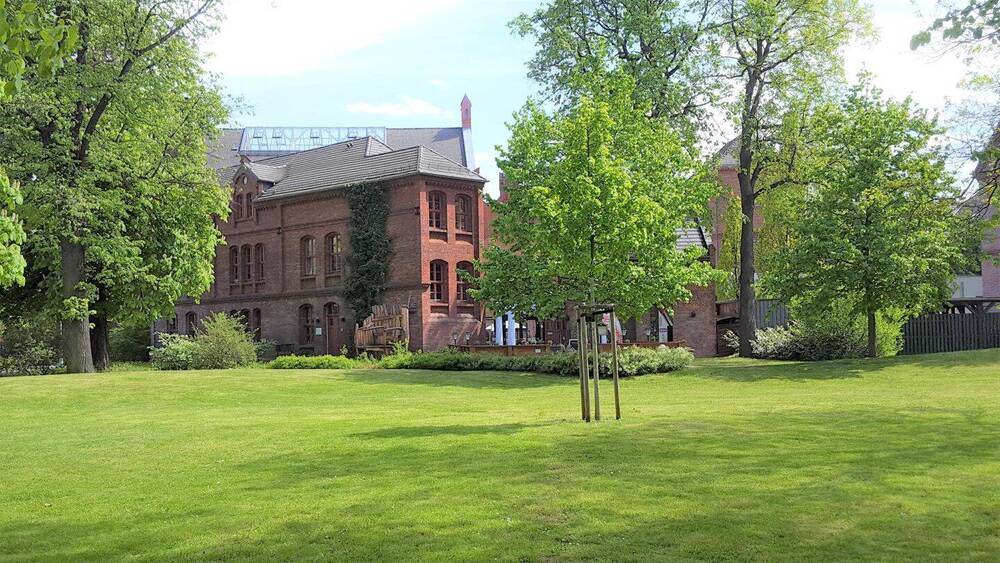 Etagenwohnung Zwickau Innenstadt - 4 Zimmer, 91 m&sup2;, 80.000&euro; | Angebot:25747109