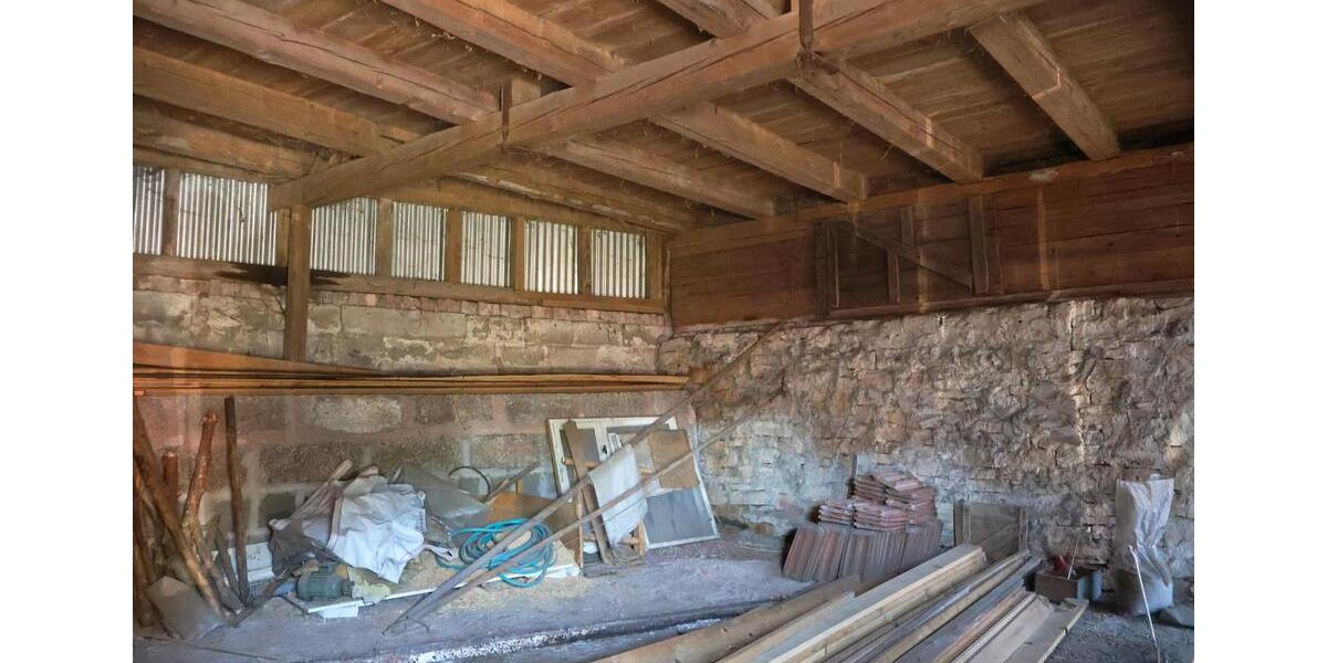 Bauernhaus, Landhaus Eisfeld Heid - 5 Zimmer, 174 m&sup2;, 85.000&euro; | Angebot:26838226