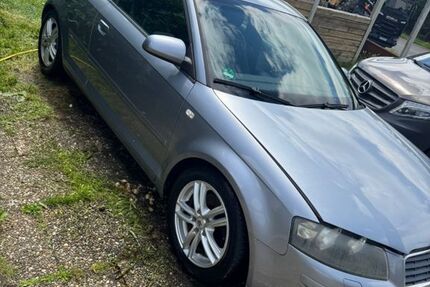 Audi A3 211.000 km 2.500 &euro; Gedern 63688