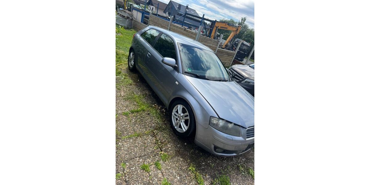 Audi A3 211.000 km 2.500 &euro; Gedern 63688